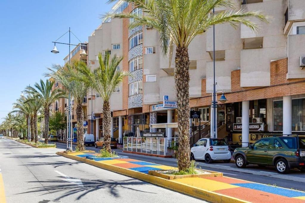 Studio Apartment Santana Habaneras - 05 At Beach With Garage, Pool And Lift Torrevieja Eksteriør bilde